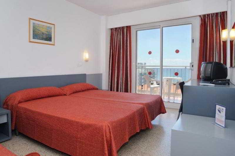 Medplaya Hotel Santa Monica Calella Exterior photo